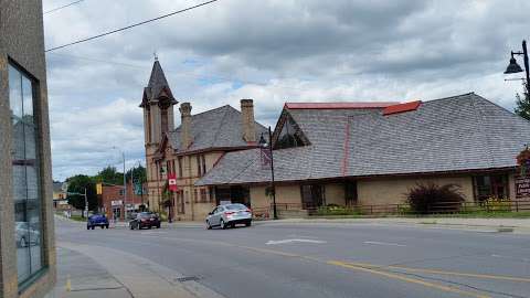 Uxbridge Public Library